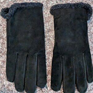 Black lined suede gloves